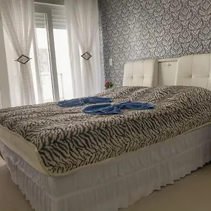 Maravilhoso Em Na Dos Ingleses Com Piscina Apartamento Florianópolis